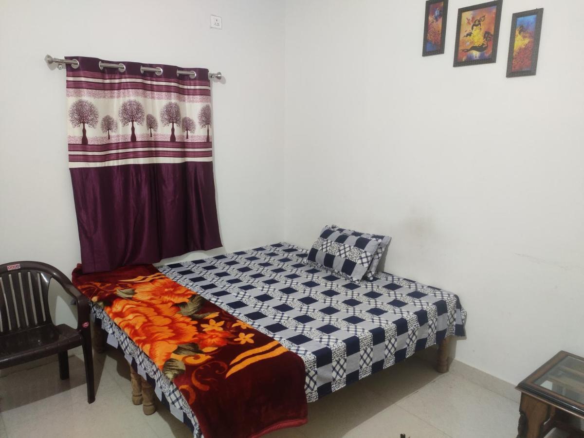 Nidhivan Homestay Vrindávan Kültér fotó