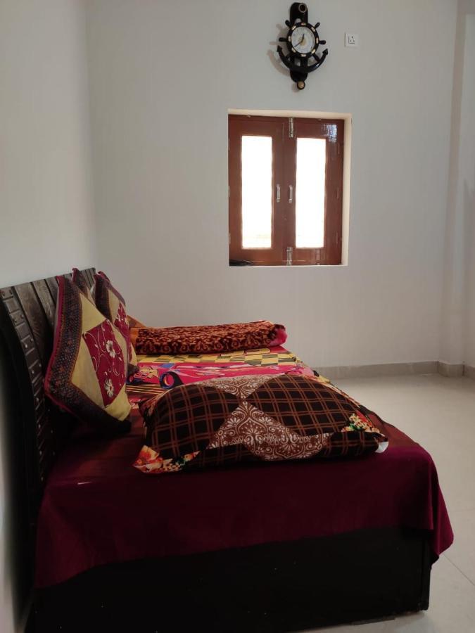 Nidhivan Homestay Vrindávan Kültér fotó