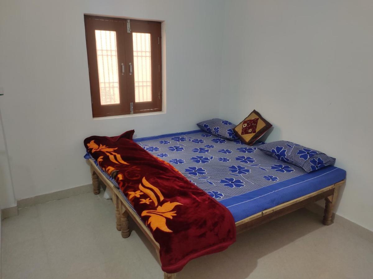 Nidhivan Homestay Vrindávan Kültér fotó